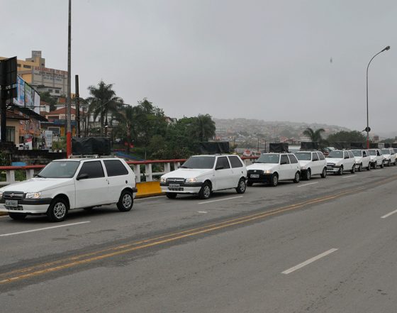 VIVIANE CARRO DE SOM | Publicidade Volante em Várzea Grande/Cuiabá e interior MT